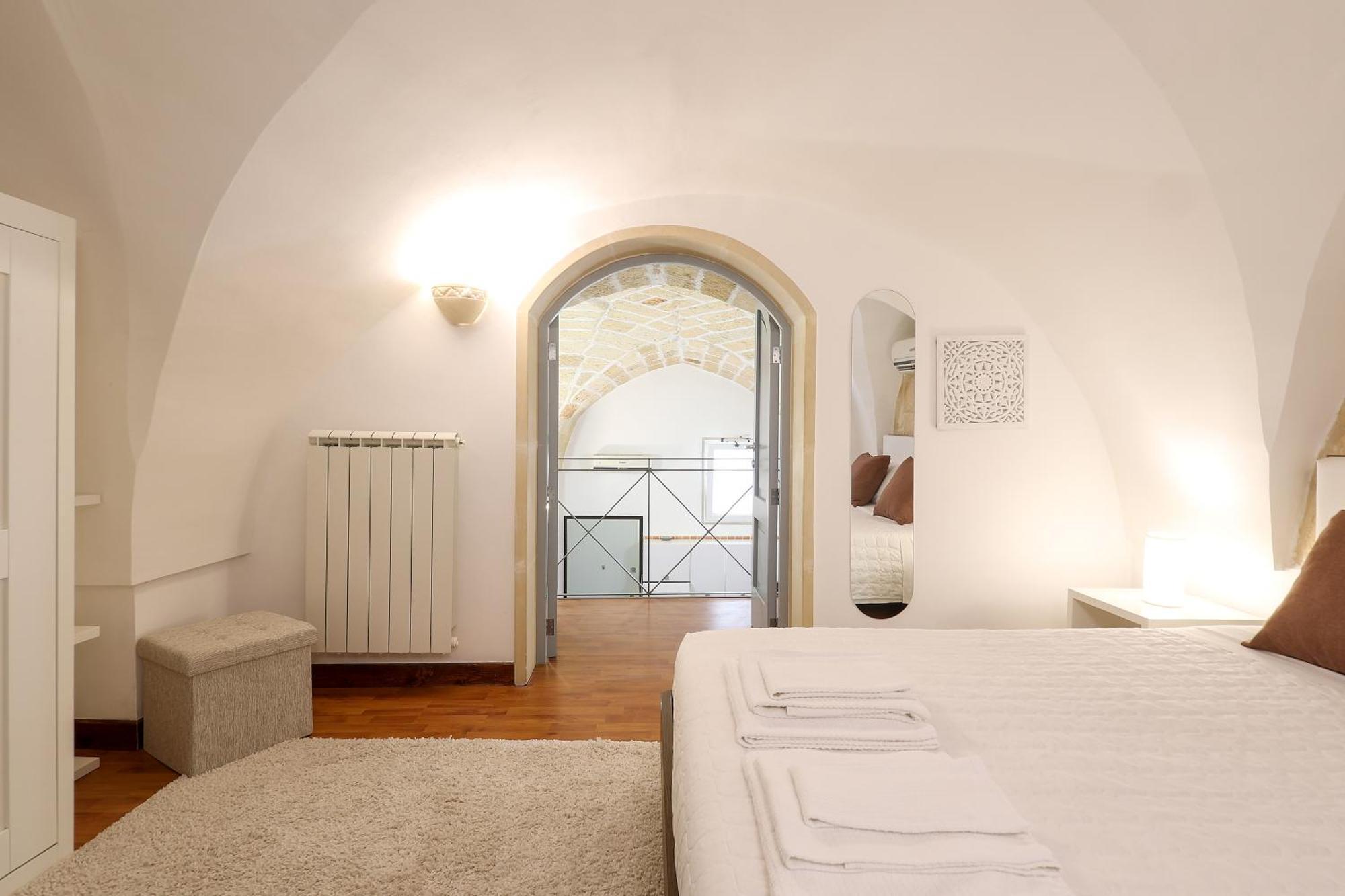 Goodstay La Suite 10 - Rooms - Лечче Екстер'єр фото